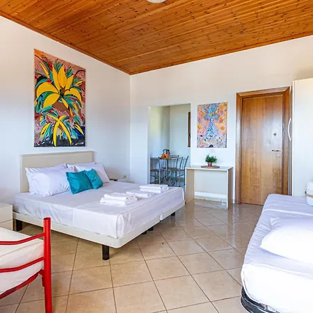 Lejlighed Radhima Sea View 4 - Kitchen, Parking & Balcony